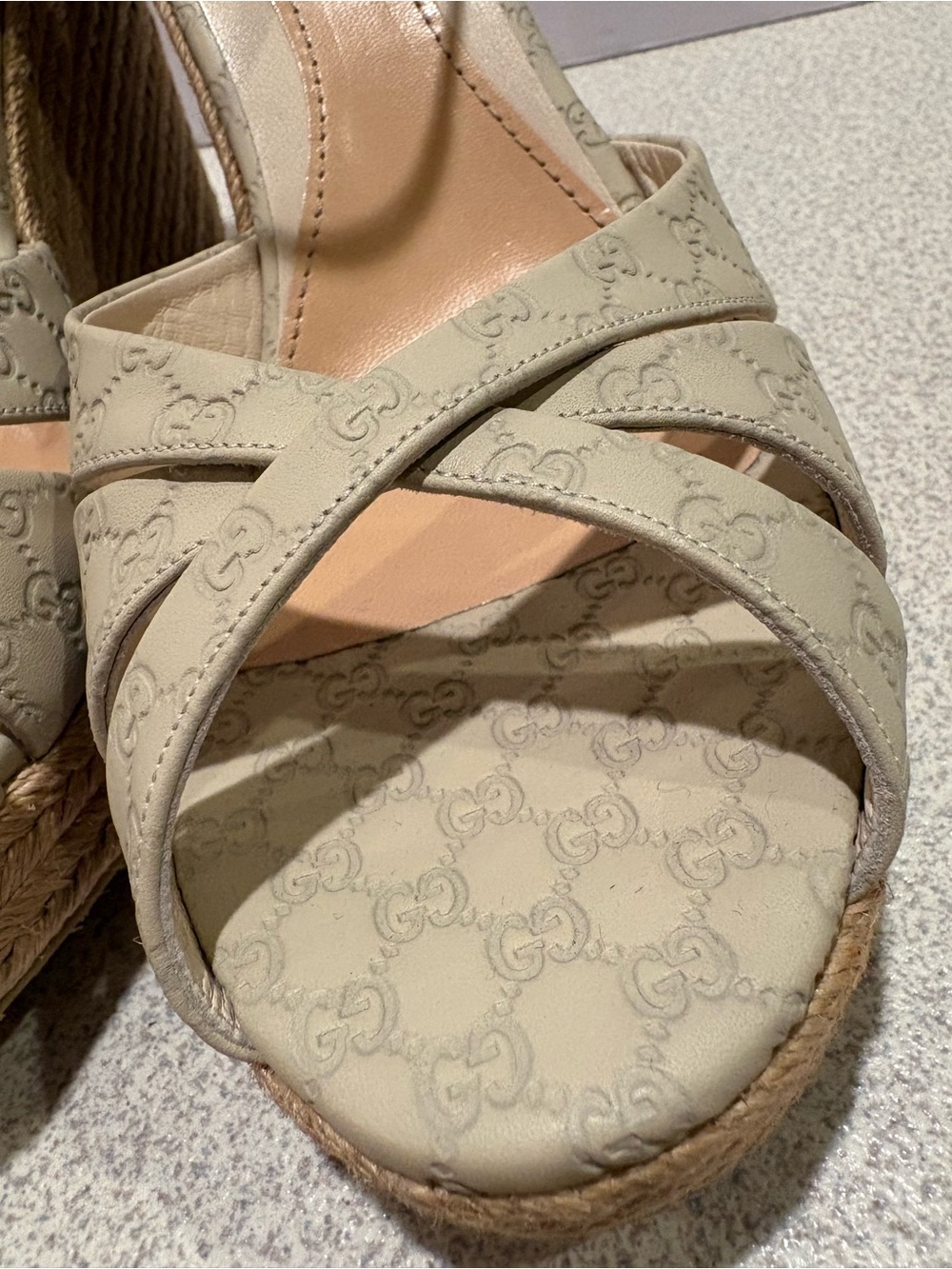 Gucci Beige GG Monogram Espadrille Wedge Sandals Penelope 41.5/11.5 New - Picture 8 of 16